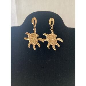 4276 NIP Geometric 2" Sea Shell Gold Color Stud Earrings